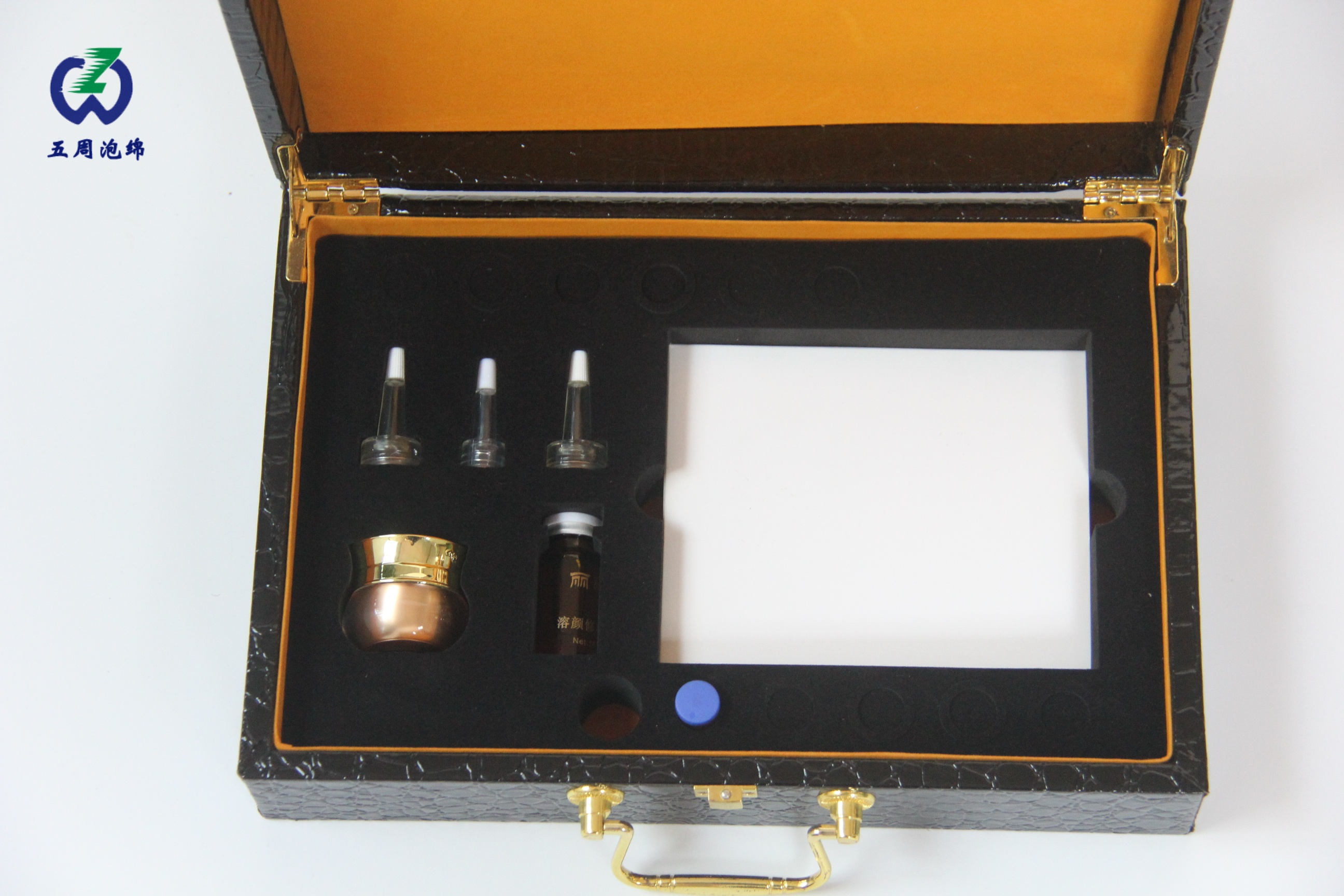 從手機(jī)到精密儀器！深度解析EVA泡棉內(nèi)襯的萬能定制密碼